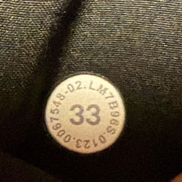 Lululemon Commission Classic-Fit Short 9” Warpstreme Obsidian Gray Mens 33 - Picture 11 of 12